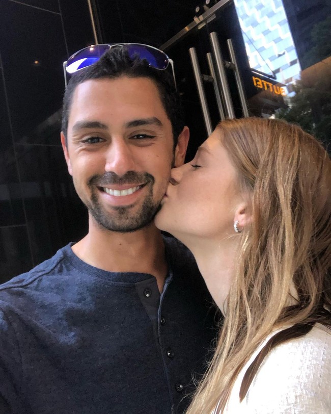 Seperti Jennifer Gates, Nayel Nassar juga datang dari latar belakang keluarga berada. Dikutip Global Champions League, Nayel yang dibesarkan di Kuwait memiliki orangtua kaya raya yang memiliki perusahaan desain dan arsitektur, dan pindah ke Amerika Serikat pada 2009. Foto: Instagram @nayelnassar