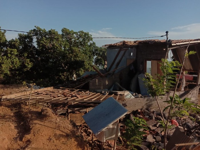 Potret kerusakan akibat gempa Magnitudo 4,8 di Bali. (dok BPBD Bali) Potret kerusakan akibat gempa Magnitudo 4,8 di Bali. (dok BPBD Bali)