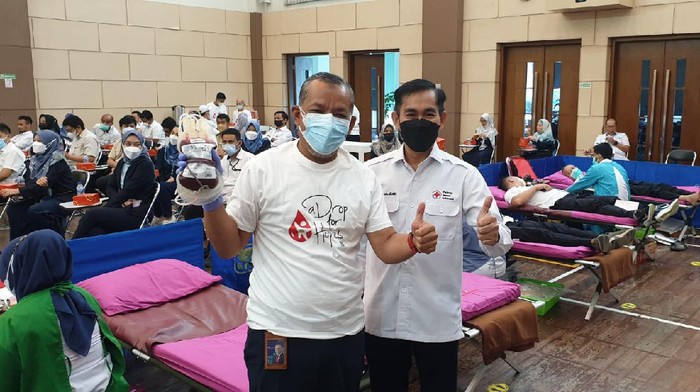 PT Brantas Abipraya (Persero) menggelar kegiatan donor darah Setetes Darahmu untuk Sesama di Gedung Brantas Abipraya, Cawang, Jakarta Timur.