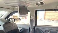 Dalam interior generasi terbaru Toyota Avanza Veloz ini dilengkapi menitor pada bagian tengah. Foto: doc. Istimewa