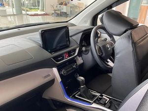 Toyota Ngamuk, Avanza Veloz Baru Dibekali Fitur Secanggih C-HR