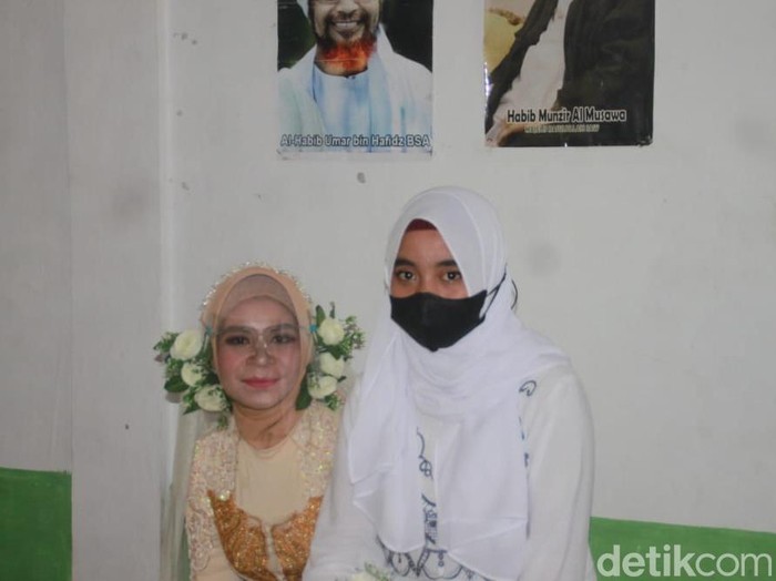 Foto Anisa (kiri) dan Fithry (kanan). Foto: Dok. pribadi Fitriani Yuda.