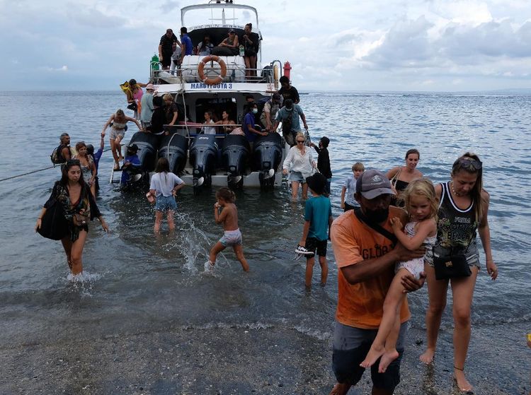 Bali Buka Penerbangan Internasional, Turis Asing Bisa Plesiran Lagi