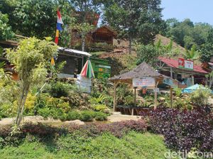 Ngadem Sembari Basah-basahan di Curug Leuwi Kunten