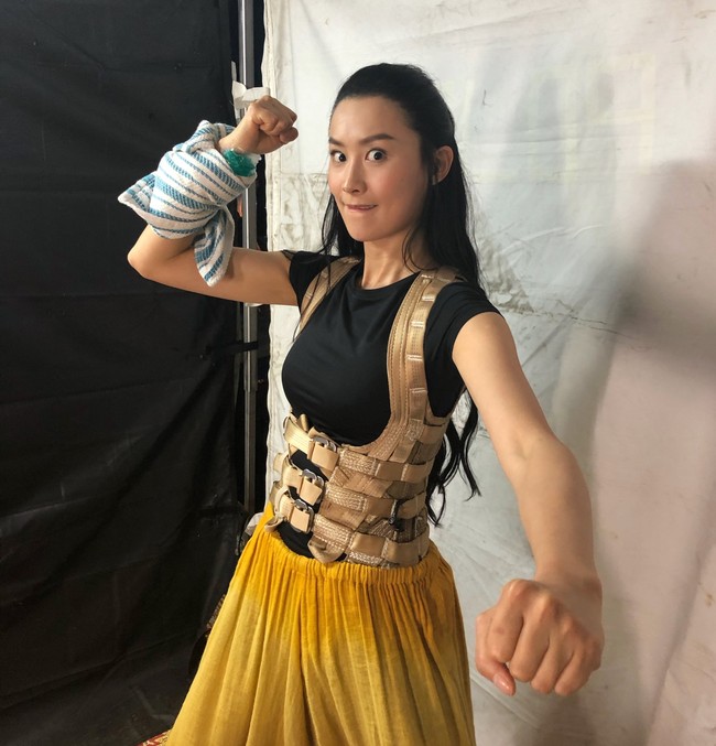 Dunia film sudah dicoba Fala Chen sejak 2009. Dia mendapatkan peran utama pertamanya melalui film Turning Point. Aktingnya di film tersebut membuatnya meraih penghargaan aktris pendatang baru terbaik di 29th Hong Kong Film Awards. Foto: Dok. Instagram