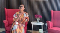 Anak pertama Viens Tasman, Rachel Vennya tengah disoroti usai terbukti kabur saat karantina. Pulang dari New York, Rachel Vennya dikabarkan tak menyelesaikan masa karantinanya. Foto: Instagram/vienstasman