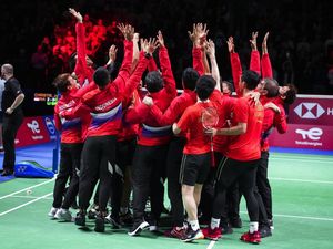 Jokowi Selamati Tim Thomas Indonesia, Dikomentari Soal Bendera