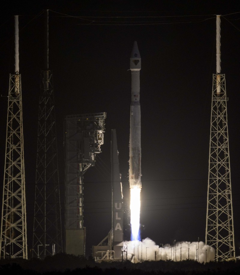 A United Launch Alliance Atlas V rocket with the Lucy spacecraft aboard launches from Space Launch Complex 41, Saturday, Oct. 16, 2021, at Cape Canaveral Space Force Station in Florida. (Chasity Maynard/Orlando Sentinel via AP)