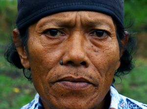Perkenalkan Mang Ade, Sosok yang Menemukan Bocah Pendaki Hilang