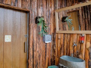 Toilet Lembah Indah Malang, Bersih dan Ramah Disabilitas