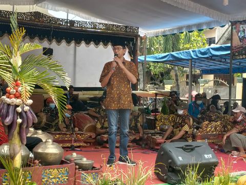 Sedekah Bumi, Ketua DPRD Surabaya: Kita Perkuat Gotong Royong Masyarakat