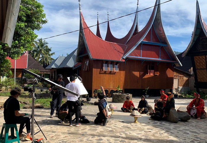 Kemdikbudristek menyiapkan tontonan menarik dalam acara tahunan pagelaran akbar Pekan Kebudayaan Naisonal (PKN) 2021. Ada apa saja sih?

Untuk tahun ini PKN 2021 mengambil tema 