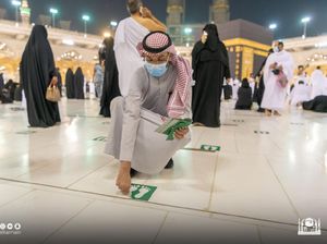 Oh No! Masjidil Haram dan Nabawi Jaga Jarak Lagi