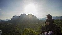 Pemprov Kalsel tengah mengajukan Geopark Meratus untuk menjadi UNESCO Global Geopark (UGG) dengan potensi keberagaman geologi, biologi, dan budaya yang dimilikinya.