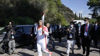 Obor ini akan dibawa ke Beijing, lokasi penyelenggaraan olimpiade musim dingin, Feburari 2022.