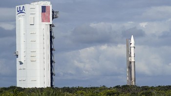 Lucy menjadi misi pesawat ruang angkasa tunggal pertama dalam sejarah yang menjelajahi begitu banyak asteroid berbeda. Foto: AP/Bill Ingalls