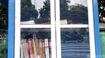 Cakep! Halte Bus Bulungan Kini Ada Perpustakaan Mini