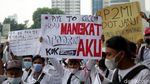 Calon Pekerja Migran Geruduk Kementerian Tenaga Kerja, Ada Apa?