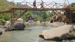 Ngadem Sembari Basah-basahan di Curug Leuwi Kunten