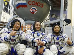 Saat Orang Terkaya-Warga Biasa Terbang ke Luar Angkasa di 2021