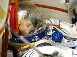 Intip Persiapan Miliarder Jepang yang Bakal Plesiran ke Luar Angkasa