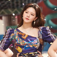 Jeongyeon TWICE kembali ke hadapan publik setelah sekian lama pada Februari 2021. Untuk pertama kalinya, grup jebolan JYP Entertainment itu menampilkan lagu ‘I Can’t Stop Me’ dalam formasi lengkap. Foto: dok JYP Entertainment