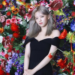 TWICE Lagi Proses Diskusi Kontrak, Jeongyeon Dikabarkan Pindah Agensi