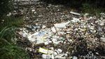 Jorok! Begini Penampakan Kali Jambe yang Penuh Sampah