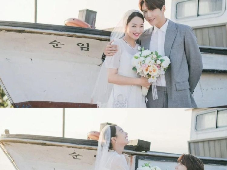 8 Foto Pernikahan Kim Seon Ho dan Shin Min Ah, Dimple Couple Bikin Baper