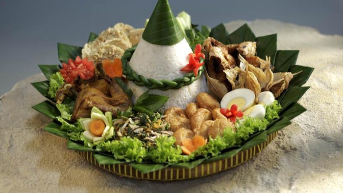 7 Makanan Khas Maulid Nabi di Berbagai Daerah yang Rasanya Enak
