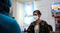 detikcom bersama BRI mengadakan program Sinergi Ultra Mikro di Bandar Lampung dan Semarang untuk memantau upaya peningkatan inklusi finansial masyarakat melalui sinergi BRI, Pegadaian, dan PNM dalam Holding Ultra Mikro. Holding Ultra Mikro berupaya mendukung pertumbuhan ekonomi yang kuat dan berkelanjutan untuk peningkatan UMKM di Tanah Air. Untuk informasi lebih lengkap, ikuti beritanya di https://sinergiultramikro.detik.com/.