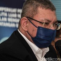 Seminar bertemakan peran politik luar negeri ASEAN dalam menghadapi tantangan global digelar di Jakarta. Menlu Malaysia YB Dato Saifuddin Abdullah hadir sebagai pembicara.