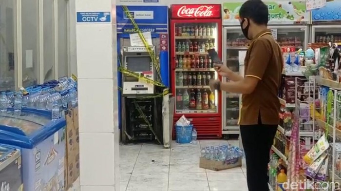 Mesin ATM di Tasikmalaya dibobol maling, duit Rp 136 juta raib