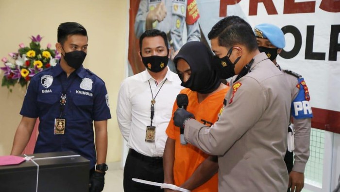 Pemalsu SKCK hingga SIM diringkus polisi di Tangerang