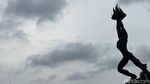 Saat Awan Mendung Menyelimuti Langit Jakarta
