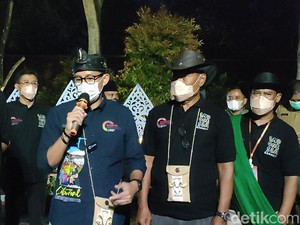 Sandiaga Uno Wanti-wanti Pemprov Jabar Pelototi Prokes Tempat Wisata