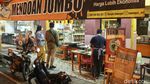 Tempe Mendoan Jumbo Ini Berukuran 4 Kali Ukuran Biasa