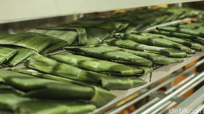 Wouw! Dijamin Kenyang Ngemil Tempe Mendoan Ukuran Jumbo Ini