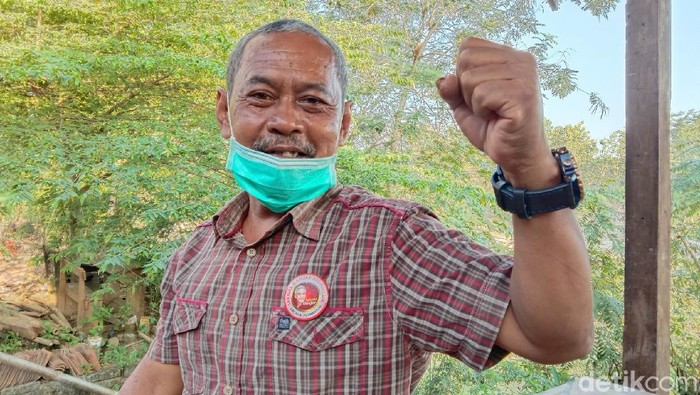 Wakil Ketua DPC PDIP Kabupaten Purworejo sekaligus dedengkot barisan celeng berjuang, Albertus Sumbogo, Senin (18/10/2021).
