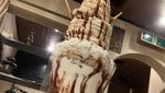 Wow! Parfait Jumbo yang Manis Enak Ini Beratnya Sampai 3 Kg