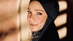 9 Artis Akhirnya Jadi Warga Negara Indonesia, Aurelie Moeremans-Vincent Verhaag