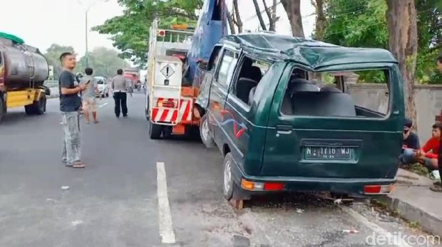 kecelakaan di pasuruan