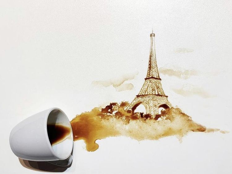Keren Banget! Seniman Italia Ini Ubah Tumpahan Kopi Jadi Lukisan Cantik