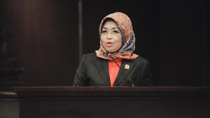 Ketua Komite III DPD RI Sylviana Murni