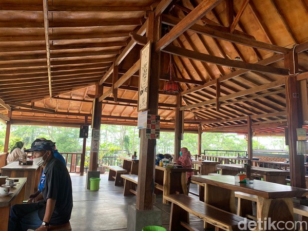 Kedai kopi ini sebenarnya sudah cukup lama eksis di kalangan pecinta kopi, sebab sudah mulai dibuka pada 17 Juni 2018.  (Luthfi Hafidz/detikcom)