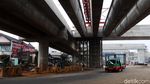 Melihat Pemasangan Girder Akses Tol Padaleunyi-Cisumdawu