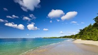 Keindahan laut Grenada sangatlah eksotis, hamparan pasir putihnya memang menggoda. (Getty Images)