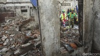 Sementara kebakaran di lokasi ini terjadi pada Jumat (15/10/2021). Sebanyak 81 rumah dilalap sijago merah.