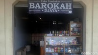 Ada juga kios tembakau siap pakai dari mulai tembakau original dan tembakau olahan.