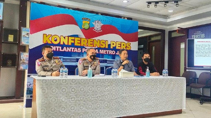 Polisi gelar konferensi pers kasus tabrak lari di Tol Sedyatmo